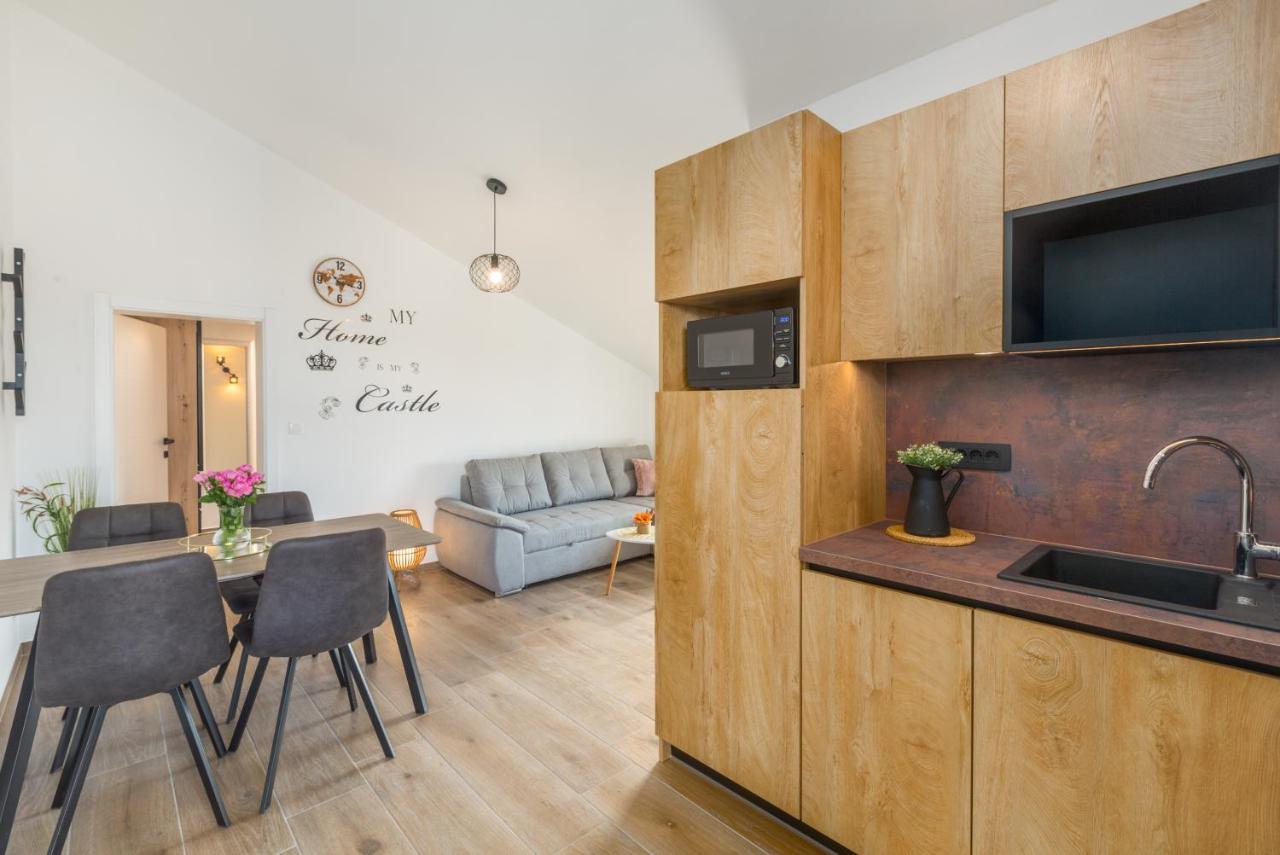 Apartments Residence Radovan 1 波雷奇 外观 照片